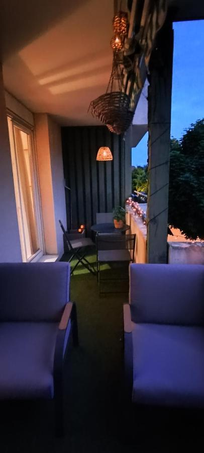 Stylish 1-Bedroom Flat With Beautiful Terrace , For A Cosy Retreat Strazburg Dış mekan fotoğraf
